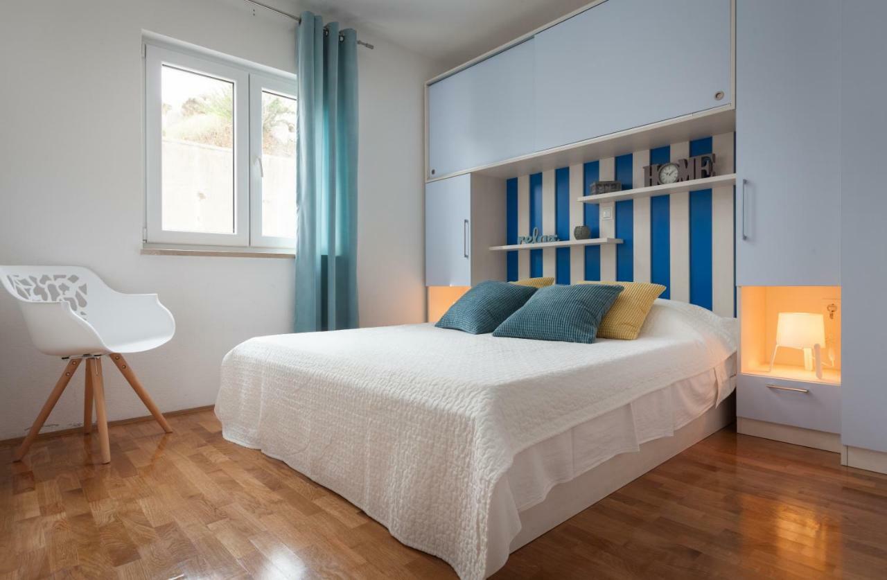 Relax Makarska Apartment Luaran gambar